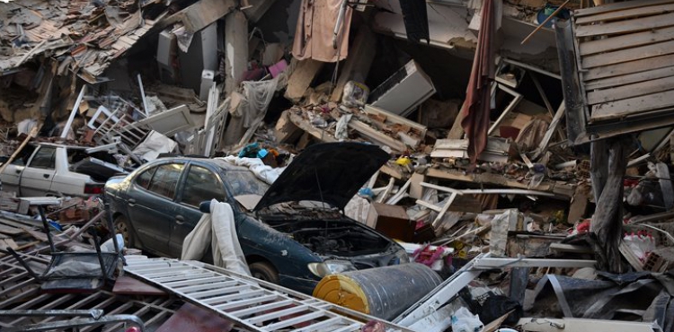 Dünyadan Elazığ'daki deprem için dayanışma mesajları