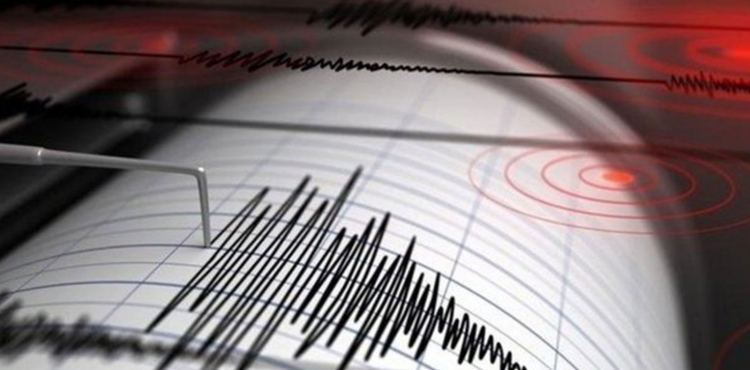 Ayvacık'ta art arda 4 deprem