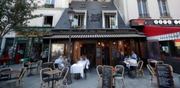 Paris’te barlar iki haftalığına kapatılacak