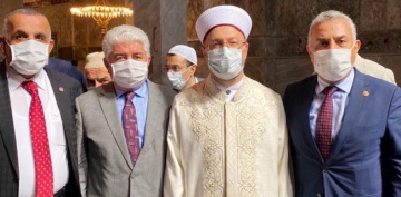Ayasofya'nın açılışına giden vekilde corona çıktı!