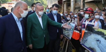 Erdoğan sel felaketinin yaşandığı Giresun'da