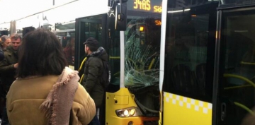 Fikirtepe'de metrobüs kazası