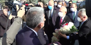 Kılıçdaroğlu'ndan çiftçilere: Sözüm var, o faizleri sileceğim