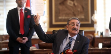 Sinan Aygün CHP'den istifa etti