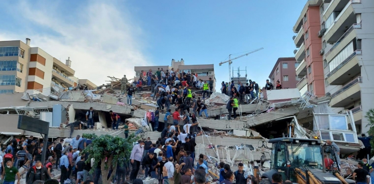 İzmir depreminde can kaybı 79'a yükseldi