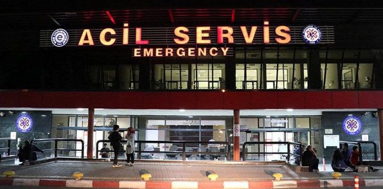 Tartıştığı eşini 27 yerinden bıçaklayarak öldürdü