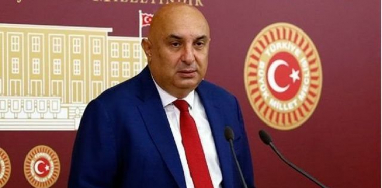 Özkoç'tan amirallere gözaltı tepkisi: Utanç verici bir gün