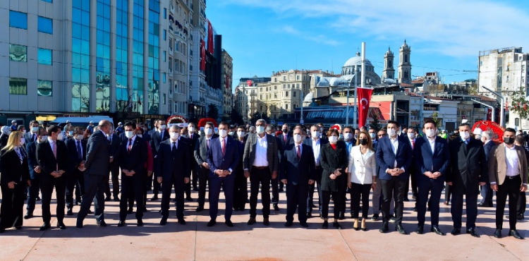 İmamoğlu’ndan İl Milli Eğitim Müdürü’ne sert tepki: Zavallı