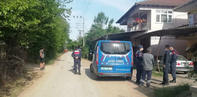 Babasını öldürdü, çatışmaya girdi! 3’ü asker 6 yaralı