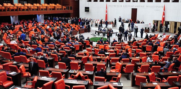 CHP'li Emre 'Güçlendirilmiş parlamenter sistemi