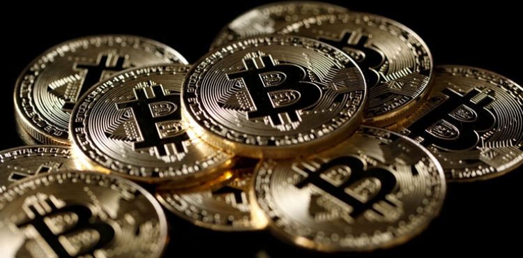 Bitcoin erimeye devam ediyor