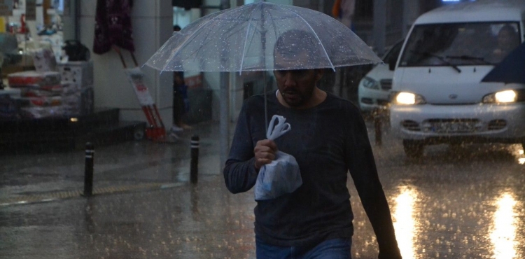 Meteoroloji’den kuvvetli sağanak uyarısı