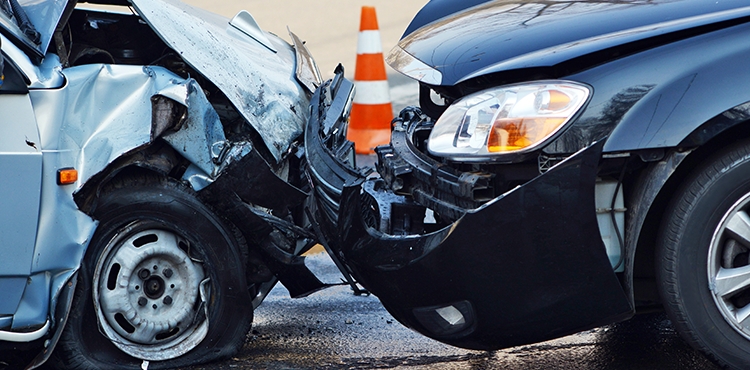 Bayram tatilinde 67 kişi trafik kazalarında hayatını kaybetti