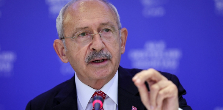 Kılıçdaroğlu, Temel Karamollaoğlu’nu ziyaret etti